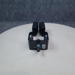 GM Rear Seat Belt Double Buckle 86777658 Silverado Sierra Hummer EV Black New