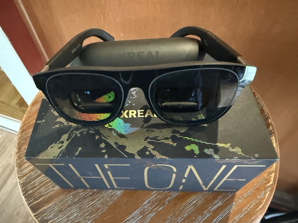 XREAL One Pro AR Glasses M (IPD 57-66mm) Box, Case, Cable, Nose Pads. Free Ship.