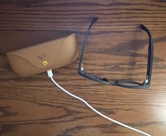 Ray-Ban Meta Wayfarer (Gen 1) Matte Black/Clear to Graphite Green NON WORKING