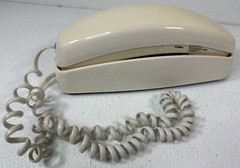 VTG AT&T 210M Trimline White Telephone Corded Lighted Keypad 13 # MEMORY 2000