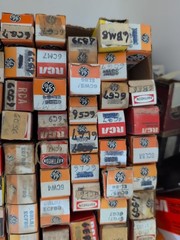 HUGE Lot of 300+ Vintage Various Brands Radio/TV Vacuum Tubes