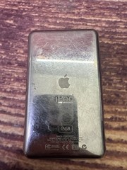 Apple iPod Classic 3rd Generation White 15GB A1040 Parts Only (No Power) As Is