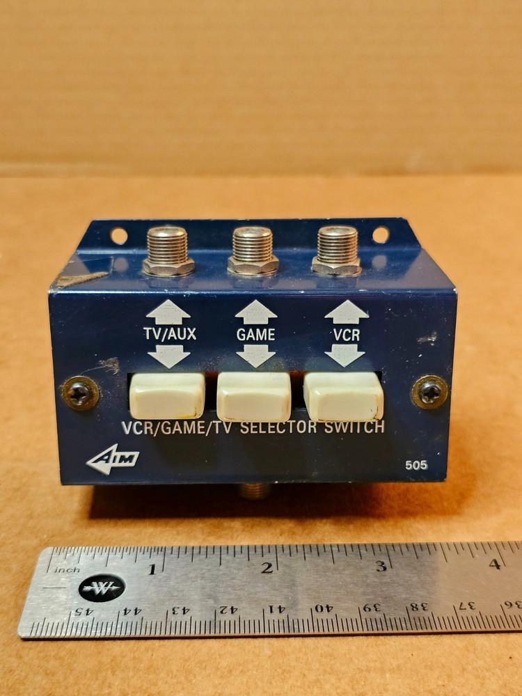 Vintage AIM 505 VCR / Game / TV Selector Switch – 3-Way Coaxial Splitter RF