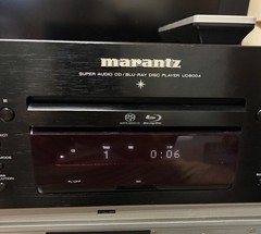 Marantz UD8004 High-End Blu-ray SACD Universal Player W/ Remote ONLY PLAYS CDs