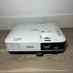 Epson PowerLite 2255U 3LCD Projector Wireless 5000 Lumens WUXGA Full HD