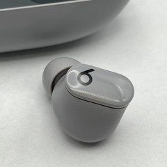 Beats Studio Buds – True Wireless Noise Cancelling Earbuds, Gray