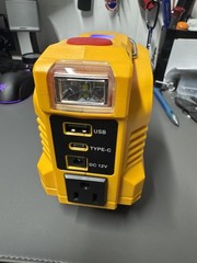 200W Portable Power Inverter Compatible For DeWALT 20V Battery DC 20V to AC 110V