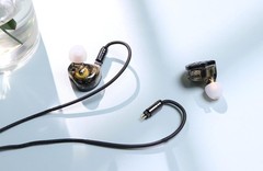 Durable Braided IEM Cable – 4N OFC, Cotton Yarn, 2pin 3.5mm with Microphone