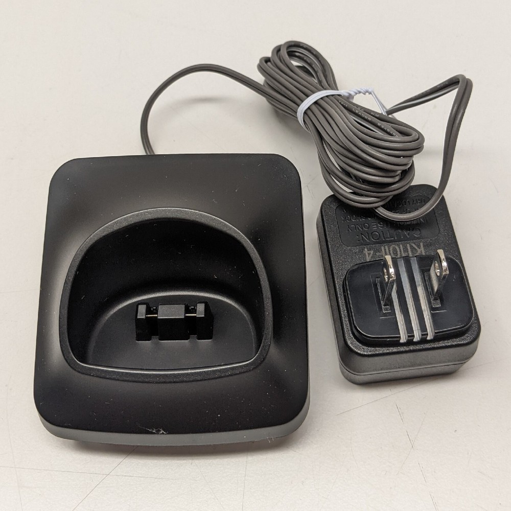 Panasonic PNLC1084 YA BASE CHARGER WITH AC ADAPTER PNLV233 Original