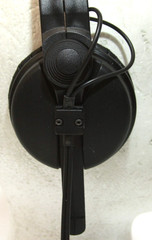 Sennheiser HD 25 70 Ohm Professional DJ Studio Monitoring Headphones Tested