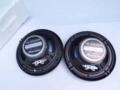 Pioneer TS-G1640R 6.5″ 16cm 160W Max Coaxial 2-Way Blue Car Speakers & Grilles