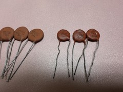 NOS Sprague 3kV Ceramic Disc Capacitors – RF/Bypass Set 68pF–0.005µF – 16 pcs