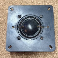 Pair of Infinity 1.5 in 8 Ohm Midrange Dome Drivers Speaker Parts Universal