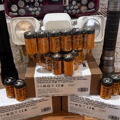 4 D Batteries Amazon Basics New High Capacity 4 Pack from Bulk Expiration 7/30