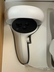 128GB Boxed Meta Quest 2 VR Headset – Excellent Condition w Controllers + Extras