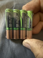Duracell Rechargeable AAA NiMH batteries 4 pack Made JAPAN DuraLock StayCharge