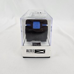 Altec Lansing IMW578L LifeJacket 3 Up to 30 Hours of Battery Life Royal Blue