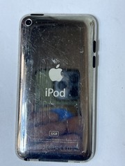Apple iPod Touch 4th Generation – 32GB – Black A1367 MC544LL/A – Good Condition!