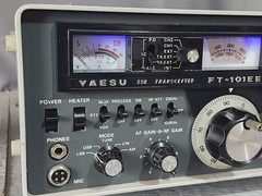 Yaesu FT-101EE SSB/AM Ham Radio Transceiver – Tested Works Nice