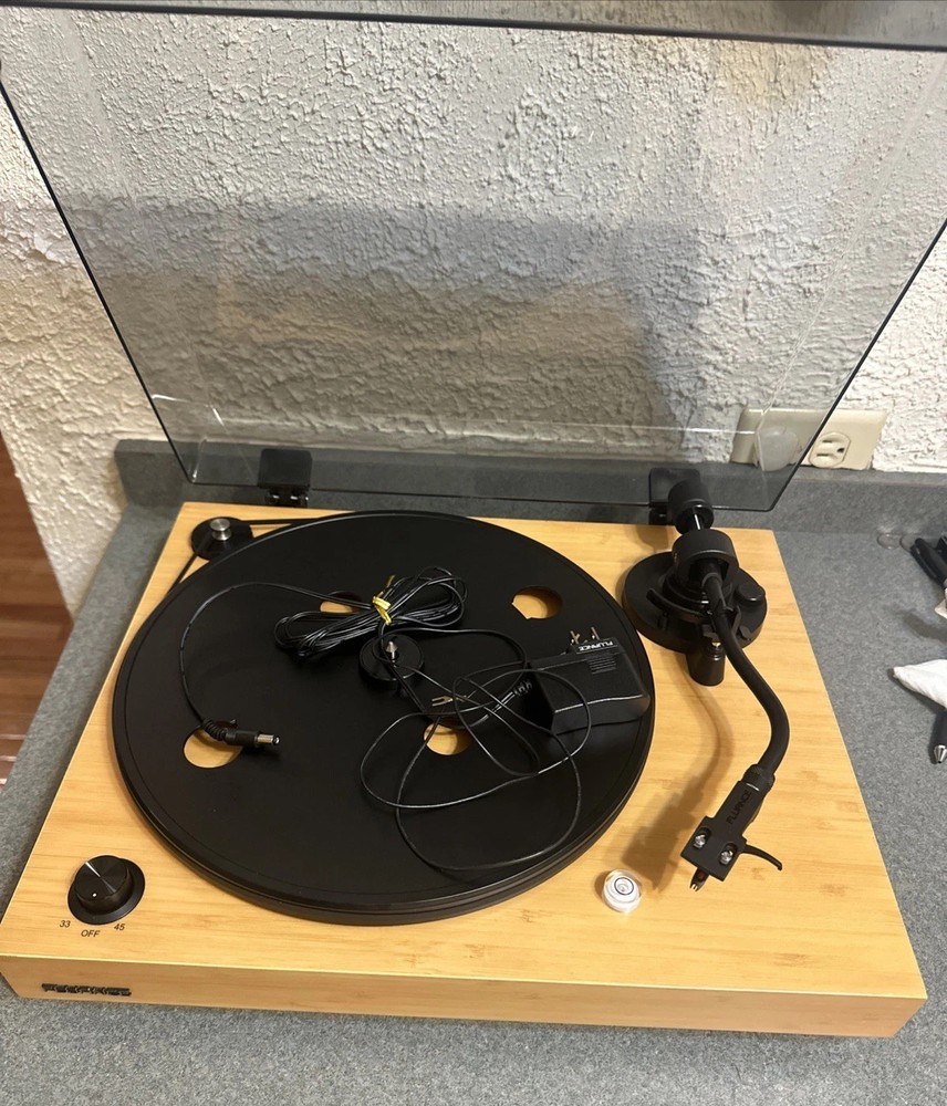 FLUANCE Reference High Fidelity Turntable System RT82 Bamboo Preowned Read Photo