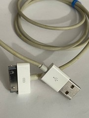 Original Apple USB Data Sync Cable Cord Charger F iPod iPad iPhone 1 2 3 4 Touch