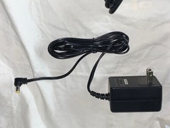 MedeaWiz DV – 76 Multi – Media Player w/ Power & Cables