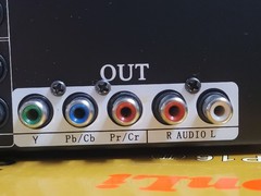 TonLi Audio-Video Splitter (8-input, 1 output) (2002) Brand New Hong Kong Import