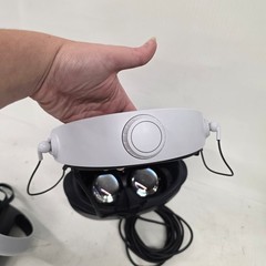 Sony PlayStation VR2 for PS5 CFI-ZVR1 Wired VR Headset (excellent cond)