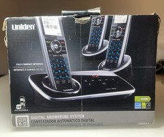 Uniden DECT 6.0 D2280-3 Phone With Digital Answering System-In box