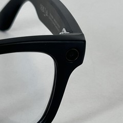 Ray-Ban Meta Wayfarer (Gen 1) Matte Black/Clear to Graphite Green Lens-Excellent