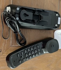 AT&T TR1909 Trimline telephone with 13 number memory,Open Box