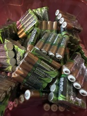 Duracell Rechargeable AAA NiMH batteries 4 pack Made JAPAN DuraLock StayCharge
