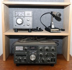 Working Kenwood TS-820S HF Hybrid Transceiver w/ VFO-820 Remote VFO & MC-50 Mic