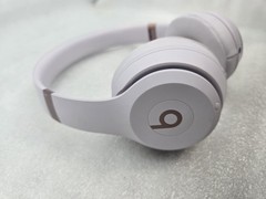 Beats by Dr. Dre Solo 4 Wireless Headphones Cloud Pink FAST FREE SHIPPING a