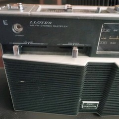 Vintage Radio Lloyd’s NN-6795 AM/FM Stereo Multiplex Vintage Radio