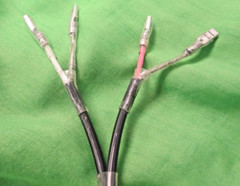 DUAL AUDIO CABLE FOR SOME MODELS RCA PLUGS ONE END PUSH ON CONNECTORS OTHER