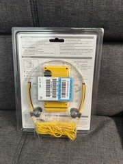 Factory Sealed!!! SONY SRF-4 FM YELLOW SPORTS STEREO WALKMAN PORTABLE RADIO