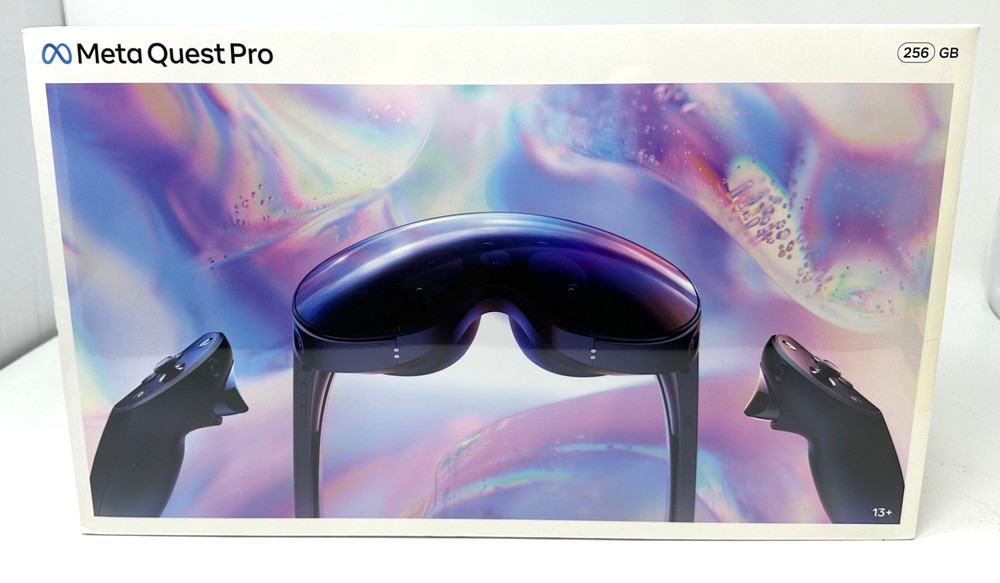 NEW Sealed META QUEST PRO 256 Gb Virtual Reality Set