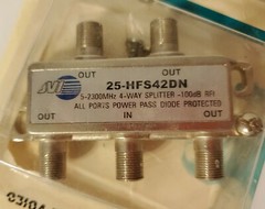 Vintage Recoton 4-Way Coaxial Splitter 25-HFS42DN 5-2300MHz Power Pass V305
