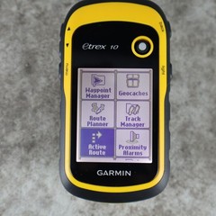Garmin eTrex 10 Handheld GPS Receiver Monochrome Navigator Yellow