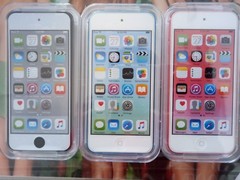 Apple iPod touch 5th Generation Silver (32 GB) Dual Cameras – 90 Days Warranty
