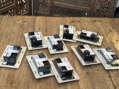 Lutron At-Nb-None Q26SM 3 Button +L/R Keypad Lot Of 9Units