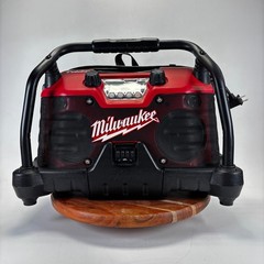 Milwaukee Job Site Radio 49-24-0280 HEAVY DUTY Powered By Rockford Fosgate