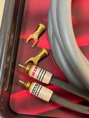 Monster Cable Mseries M1.4s Bi-wire Speaker Cable 10’/3m Bi-wire + Case