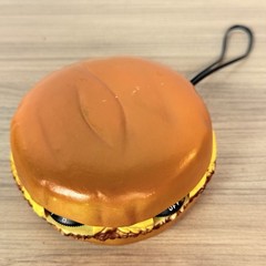 1970s Vintage Cheeseburger Novelty AM Transistor Radio 9V Incl. Hong Kong Works!