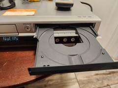 Panasonic DMR-ES35V DVD/VCR Combo Recorder with remote
