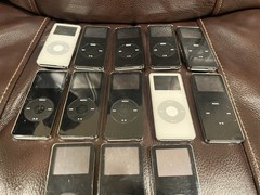 Lot of 13 iPod Nano 1st Gen 1gb 2gb 4gb AS-IS Untested