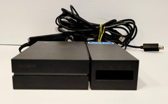 Sony PlayStation VR PS4 Processor Unit CUH-ZVR1 with Cables & Power Supply
