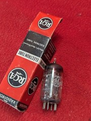 1 RCA 7AU7 Vacuum Tube. Manufactured in U.S.A. New Old Stock, Tested and Good