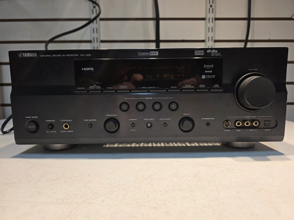 Yamaha RX-V661 7.1 Channel Natural Sound A/V HDMI Home Theater Stereo Receiver